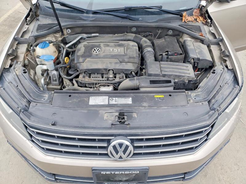 Photo 11 from auction – 2016 VOLKSWAGEN PASSAT with VIN 1VWAS7A31GC019047