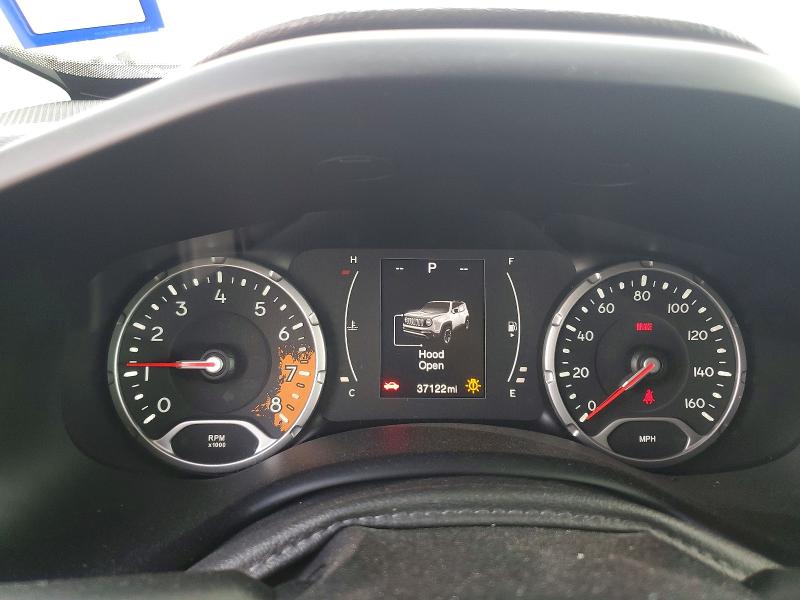 Photo 9 from auction – 2016 JEEP RENEGADE with VIN ZACCJBBT4GPC47491
