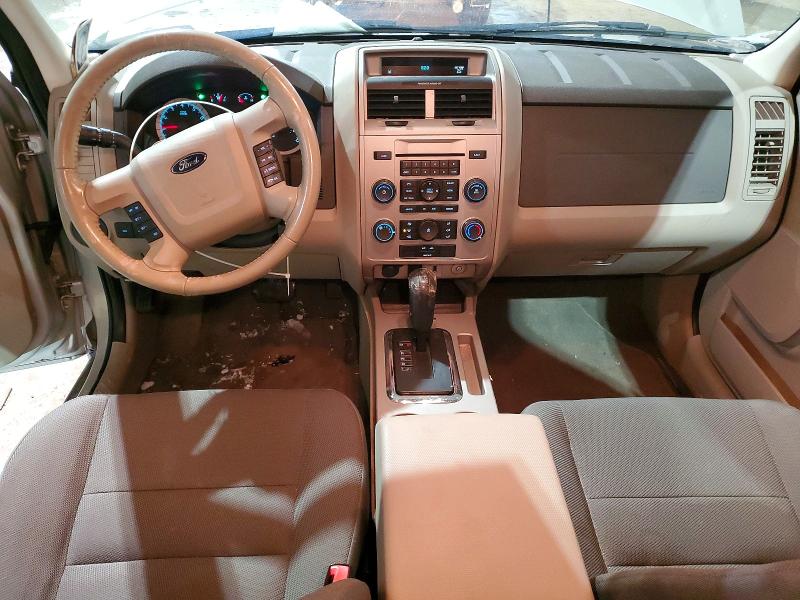 Photo 8 from auction – 2009 FORD ESCAPE XLT with VIN 1FMCU03749KC47352