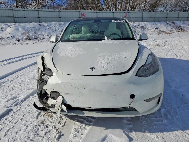 Photo 5 from auction – 2024 TESLA MODEL Y with VIN 7SAYGDED5RF103322