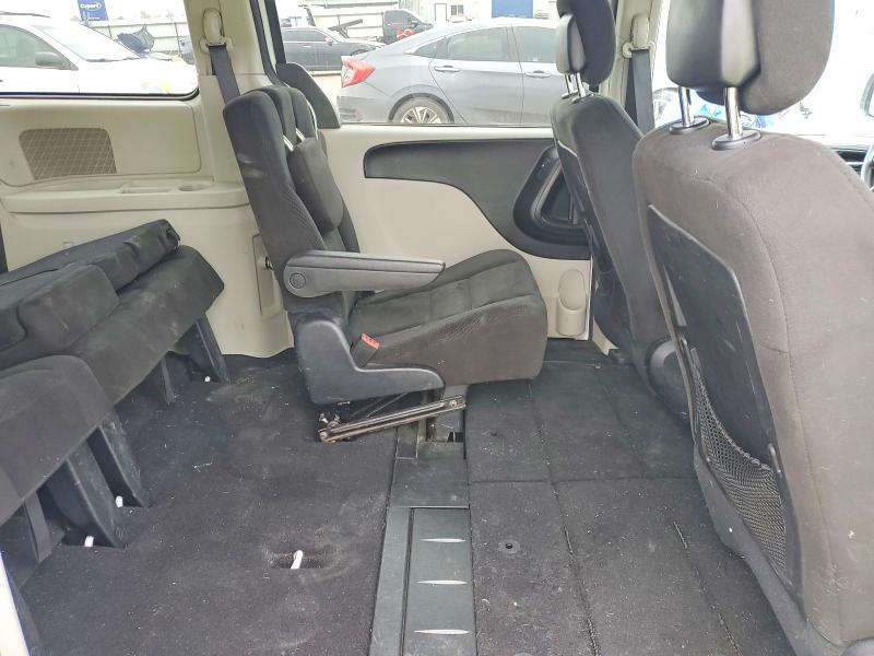 Photo 10 from auction – 2016 DODGE GRAND CARA with VIN 2C4RDGCG3GR256579
