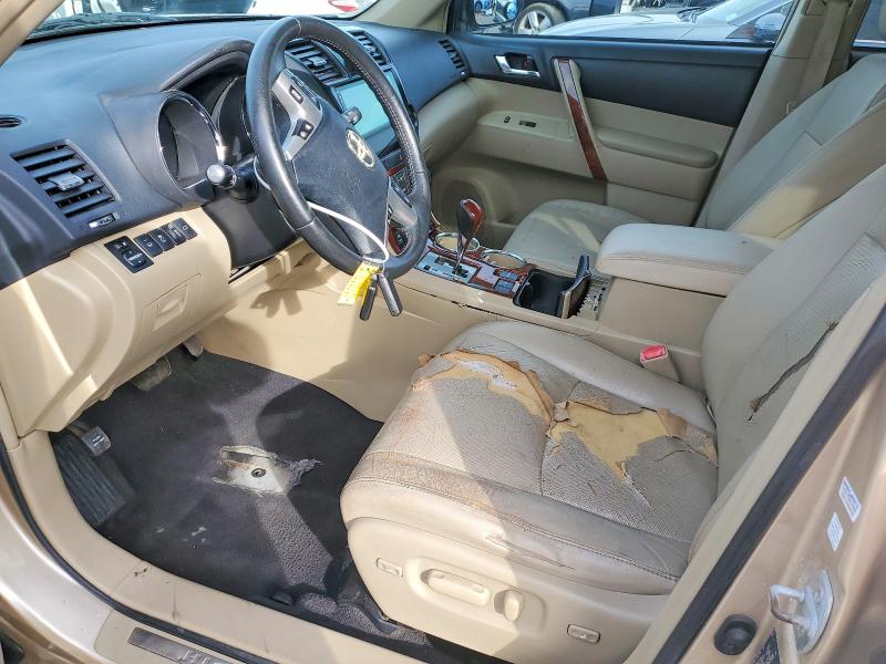 Photo 7 from auction – 2012 TOYOTA HIGHLANDER with VIN 5TDYK3EH2CS052132