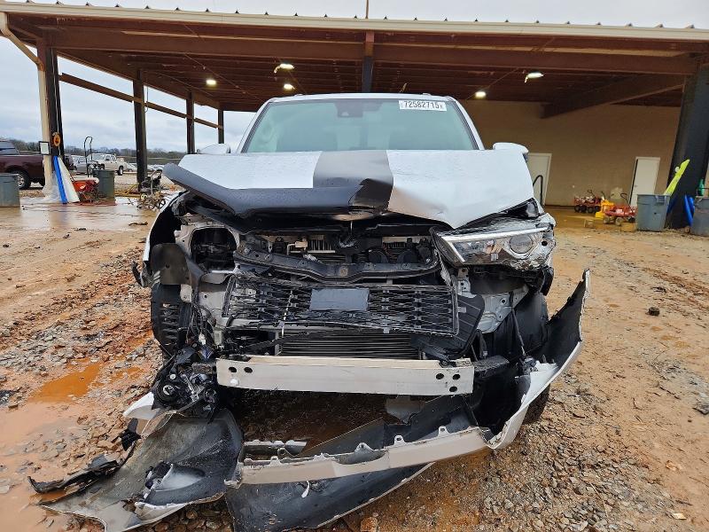 Photo 5 from auction – 2020 TOYOTA 4RUNNER SR with VIN JTEBU5JR4L5784841
