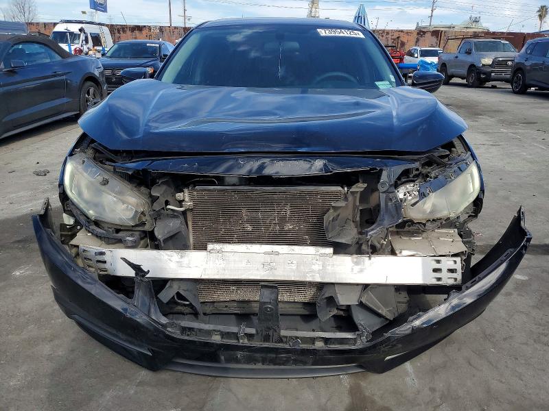 Photo 5 from auction – 2017 HONDA CIVIC LX with VIN 2HGFC2F51HH558027
