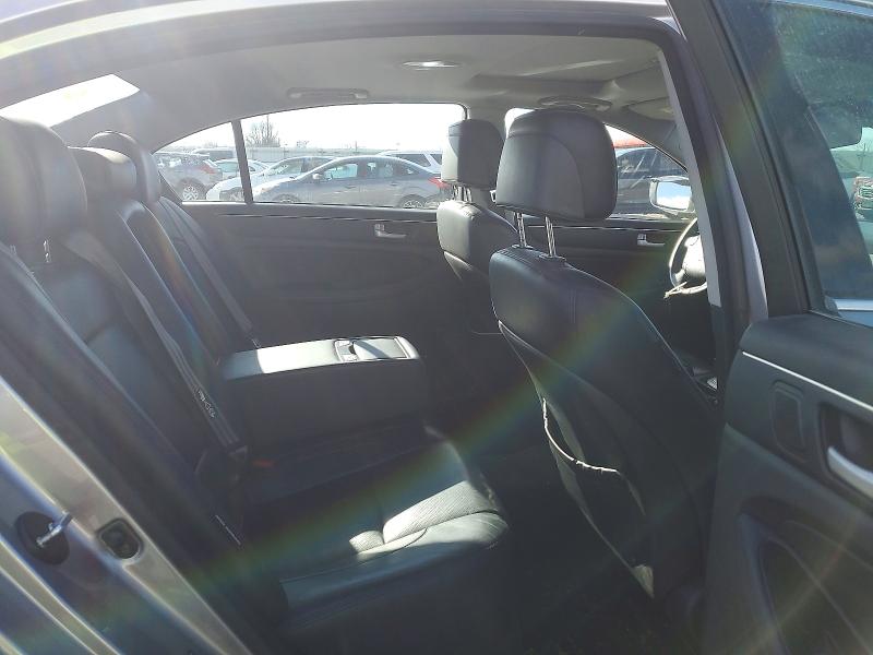 Photo 10 from auction – 2013 HYUNDAI GENESIS 3. with VIN KMHGC4DDXDU240936