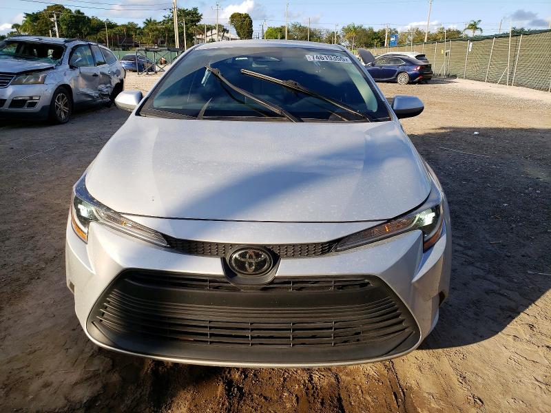 Photo 5 from auction – 2023 TOYOTA COROLLA LE with VIN 5YFB4MDE2PP037951