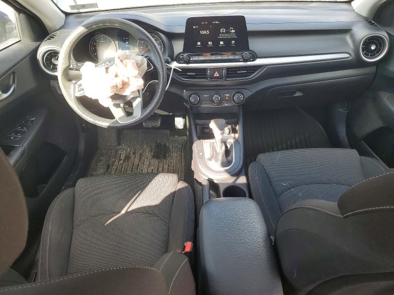 Photo 8 from auction – 2021 KIA FORTE with VIN 3KPF24AD5ME367941