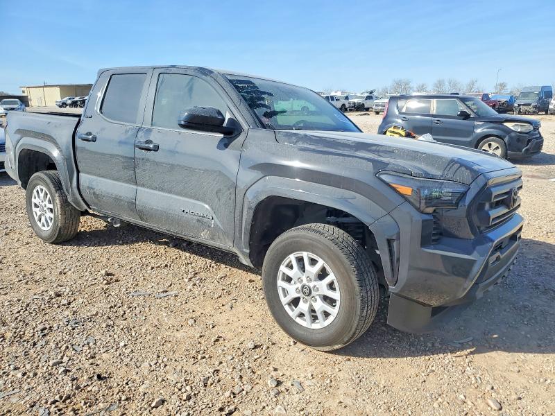 Photo 4 from auction – 2025 TOYOTA TACOMA with VIN 3TMLB5JN9SM158173