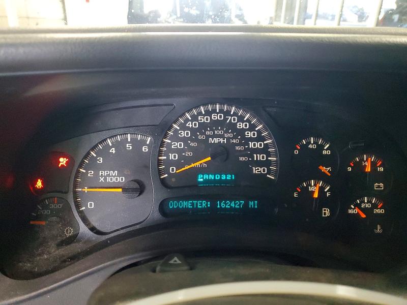 Photo 9 from auction – 2005 CHEVROLET SILVERADO with VIN 1GCHK29U45E133482