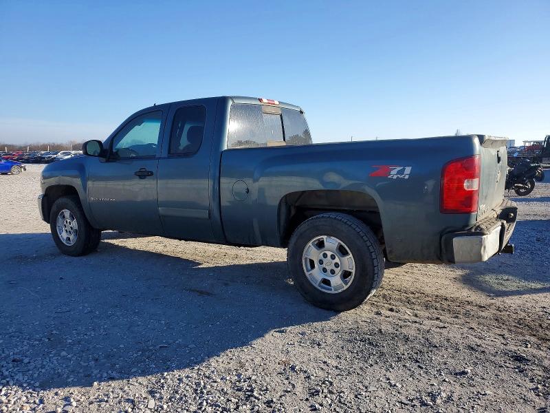Photo 2 from auction – 2008 CHEVROLET SILVERADO with VIN 1GCEK19058E171589