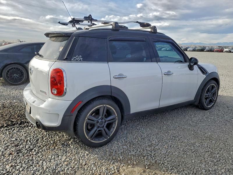 Photo 3 from auction – 2012 MINI COOPER S C with VIN WMWZC3C53CWM26237