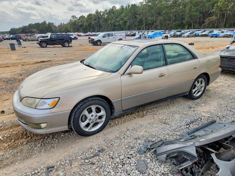LEXUS ES 300 2000 with VIN JT8BF28G5Y0247013 - Photo from auction