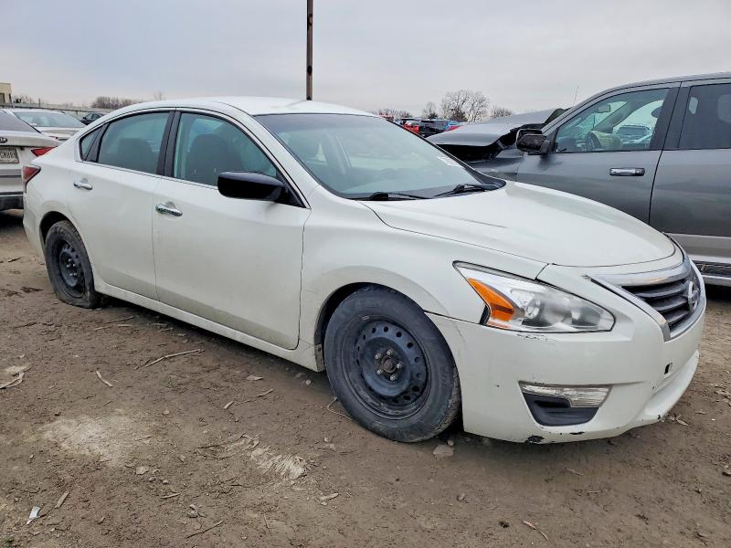 Photo 4 from auction – 2014 NISSAN ALTIMA 2.5 with VIN 1N4AL3AP3EC116233