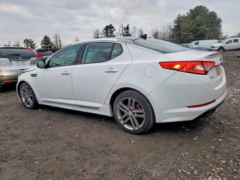 Photo 2 from auction – 2013 KIA OPTIMA SX with VIN 5XXGR4A60DG118889