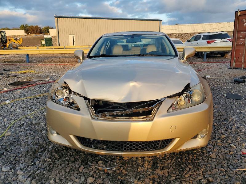 Photo 5 from auction – 2006 LEXUS IS 250 with VIN JTHBK262165001238