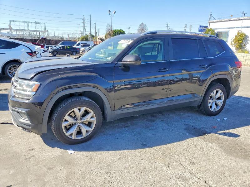 VOLKSWAGEN ATLAS SE 2018 with VIN 1V2DR2CA0JC509706 - Photo from auction
