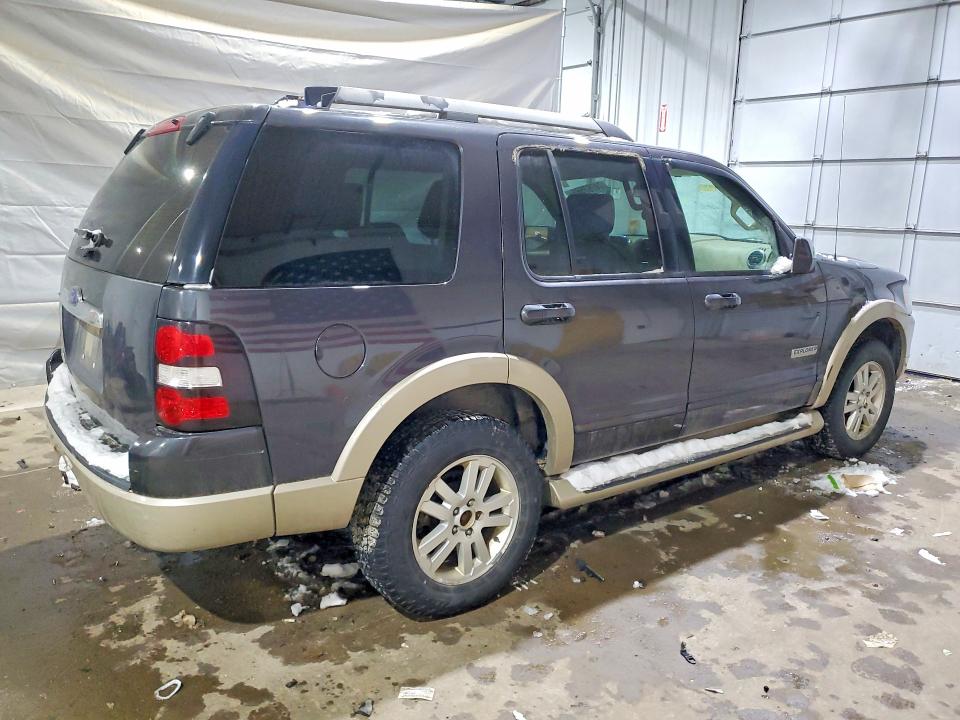 Photo 3 from auction – 2007 FORD EXPLORER E with VIN 1FMEU74E57UA41912