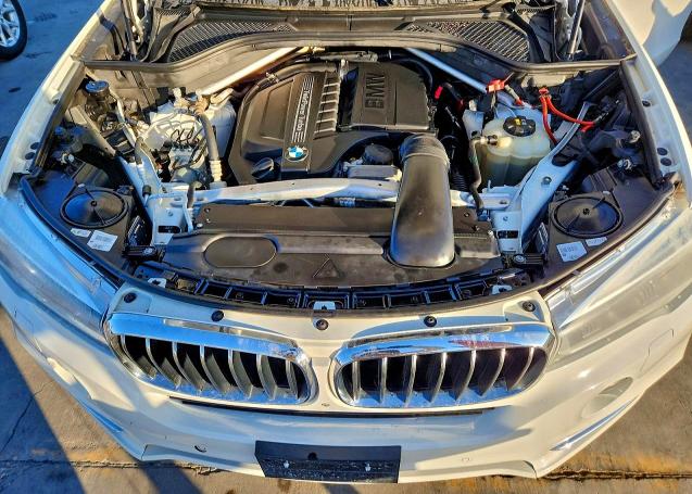 Photo 12 from auction – 2017 BMW X5 SDRIVE3 with VIN 5UXKR2C39H0U23153