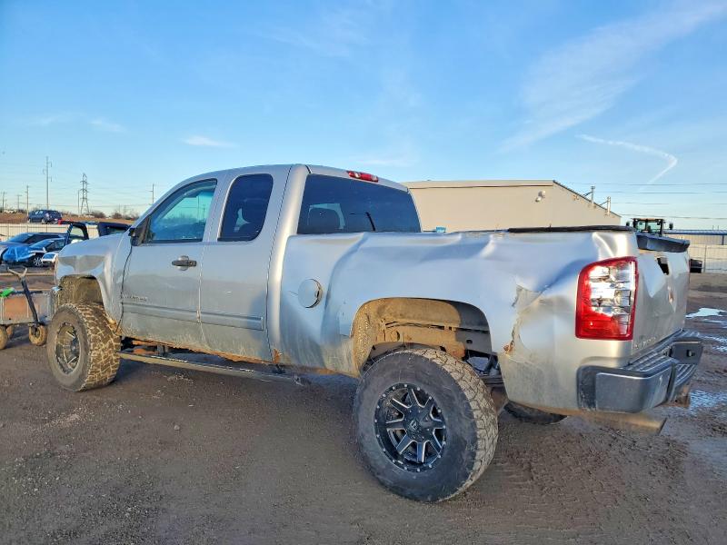 Photo 2 from auction – 2013 CHEVROLET SILVERADO with VIN 1GCRKSE72DZ290780