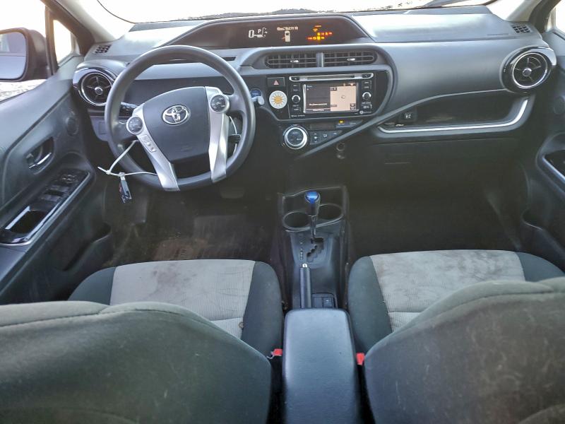 Photo 8 from auction – 2016 TOYOTA PRIUS C with VIN JTDKDTB33G1589846