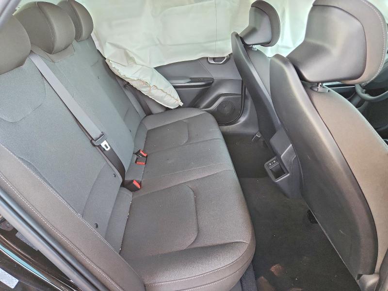 Photo 10 from auction – 2025 KIA K4 LX with VIN 3KPFT4DE2SE164293