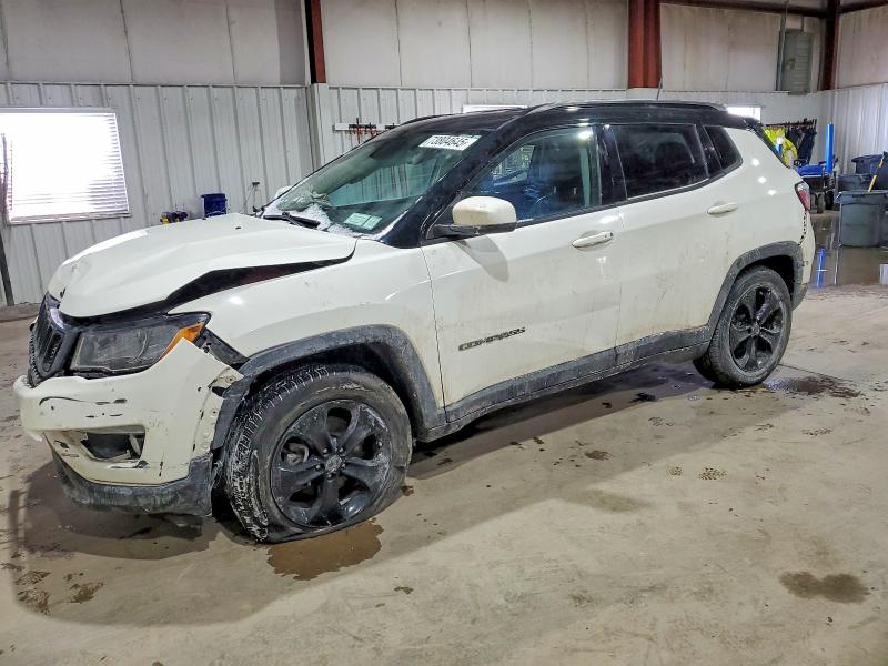 JEEP COMPASS 2019 with VIN 3C4NJDBB2KT682913 - Photo from auction