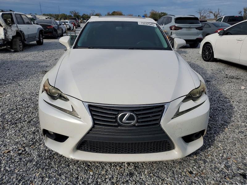Photo 5 from auction – 2016 LEXUS IS 200T with VIN JTHBA1D21G5021734