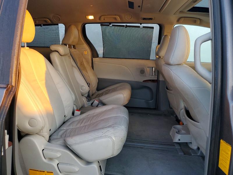 Photo 11 from auction – 2012 TOYOTA SIENNA with VIN 5TDYK3DC4CS242472