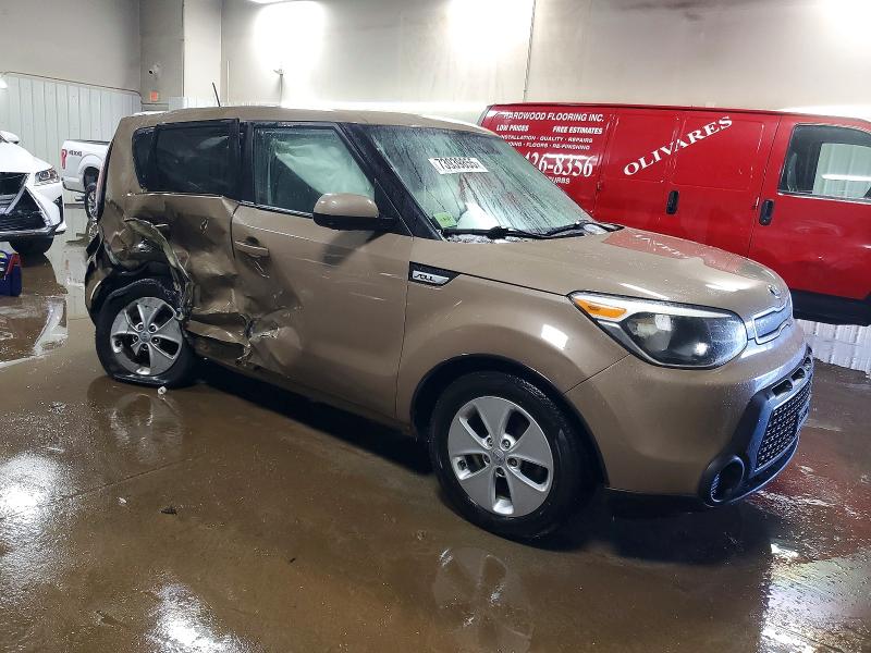 Photo 4 from auction – 2016 KIA SOUL with VIN KNDJN2A2XG7314998