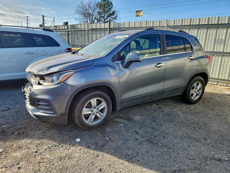 CHEVROLET TRAX 2019 with VIN KL7CJLSB1KB856406 - Photo from auction