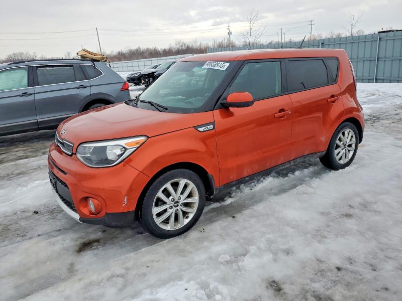 KIA SOUL + 2018 with VIN KNDJP3A5XJ7548964 - Photo from auction