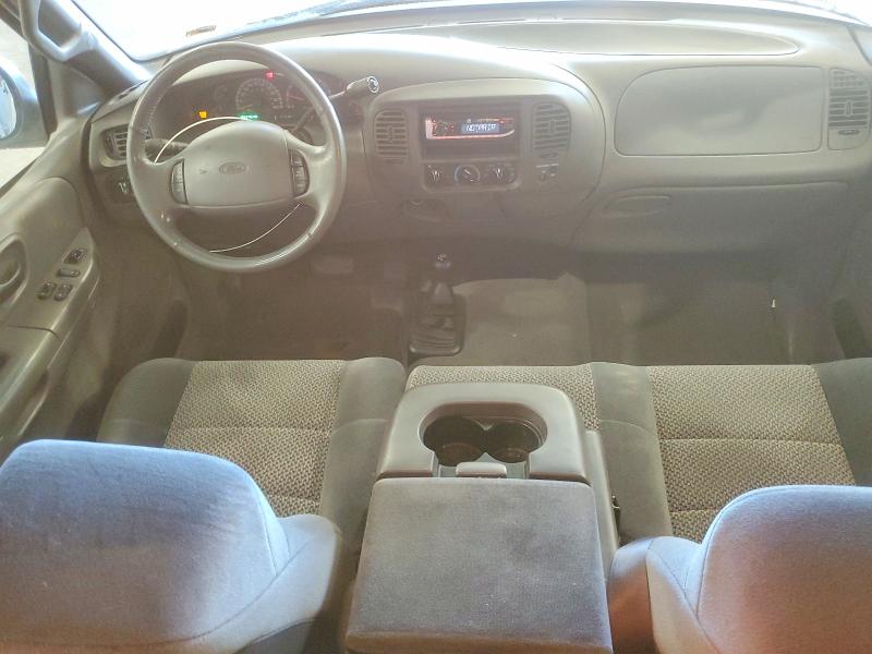 Photo 8 from auction – 2001 FORD F150 CREW with VIN 1FTRX18L51NB25507