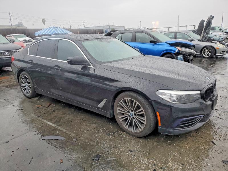 Photo 4 from auction – 2019 BMW 530E with VIN WBAJA9C54KB388979