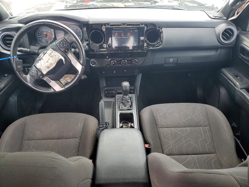 Photo 8 from auction – 2017 TOYOTA TACOMA with VIN 5TFAZ5CN6HX040195