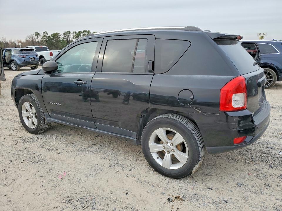Photo 2 from auction – 2012 JEEP COMPASS with VIN 1C4NJCBA9CD634138