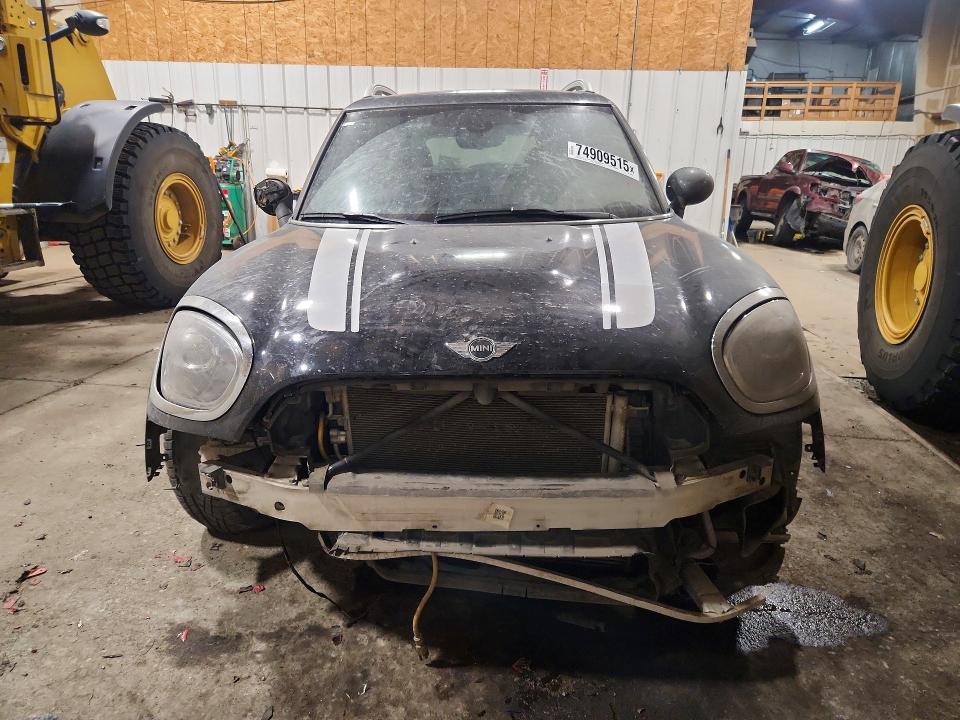 Снимка 5 от търг – 2018 MINI COOPER S C с VIN WMZYT5C39J3D82853