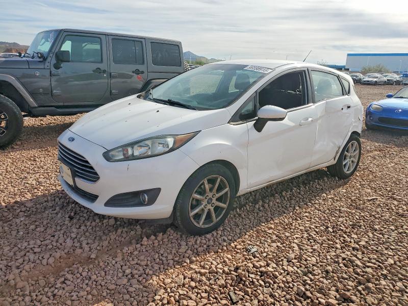 FORD FIESTA SE 2019 with VIN 3FADP4EJ2KM133886 - Photo from auction