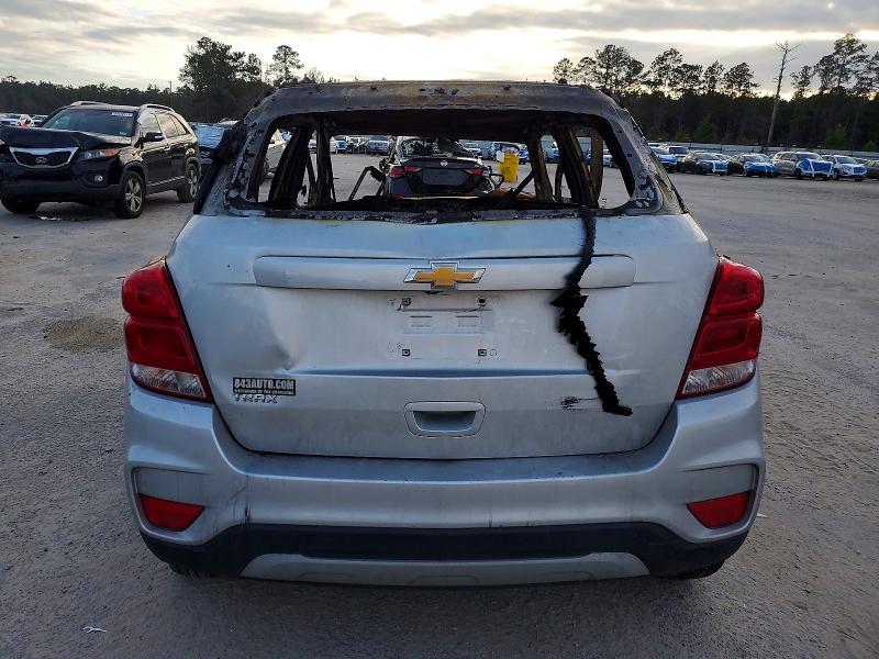 Photo 6 from auction – 2021 CHEVROLET TRAX with VIN KL7CJLSB6MB323857