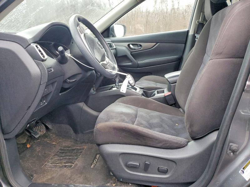 Photo 7 from auction – 2015 NISSAN ROGUE S with VIN KNMAT2MV7FP567643