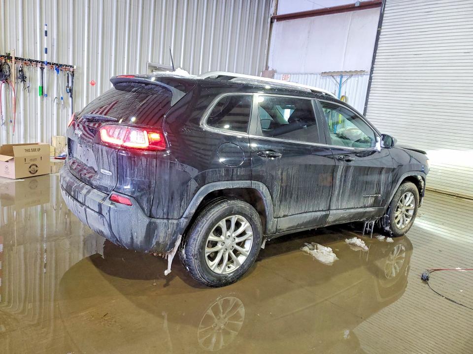 Photo 3 from auction – 2019 JEEP CHEROKEE L with VIN 1C4PJMCB0KD157815