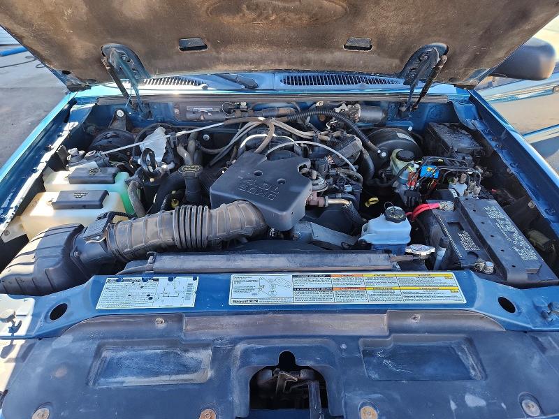 Photo 11 from auction – 2002 FORD EXPLORER S with VIN 1FMZU77E12UB99735