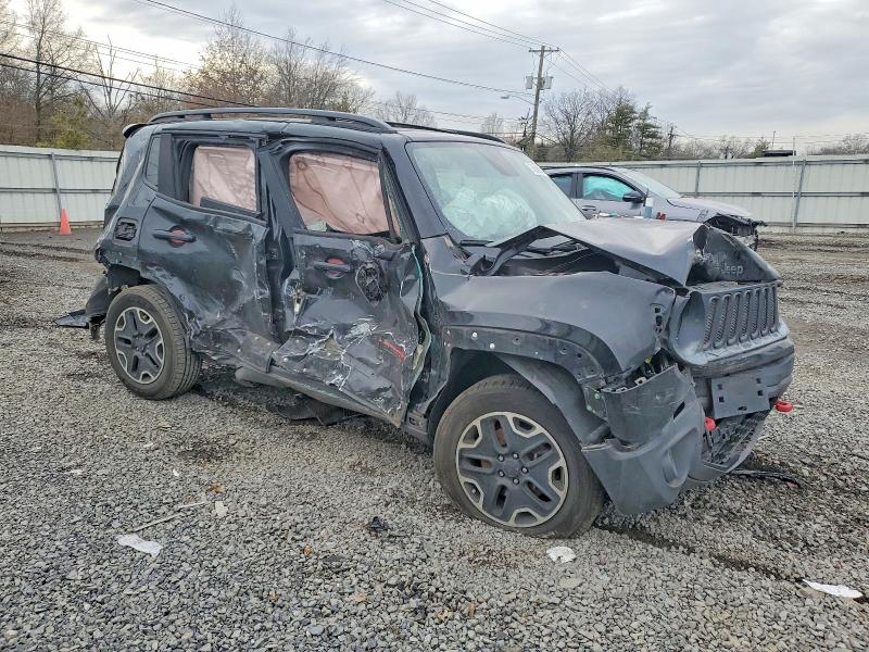 Photo 4 from auction – 2017 JEEP RENEGADE T with VIN ZACCJBCB2HPG15156