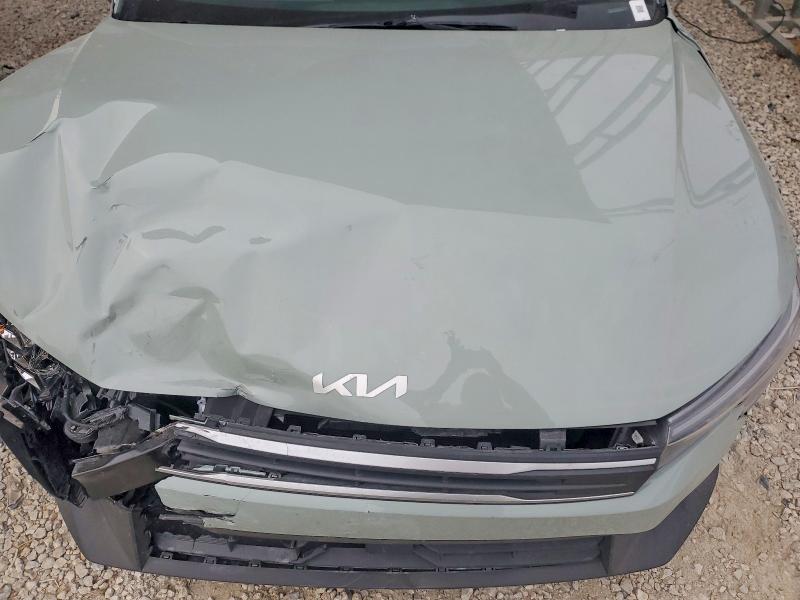 Photo 11 from auction – 2025 KIA K4 LX with VIN 3KPFT4DE1SE105400