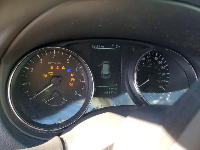 Photo 9 from auction – 2017 NISSAN ROGUE S with VIN 5N1AT2MT0HC819902