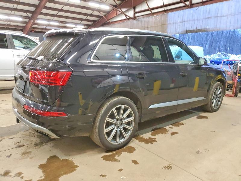 Photo 3 from auction – 2019 AUDI Q7 PREMIUM with VIN WA1LAAF79KD019821