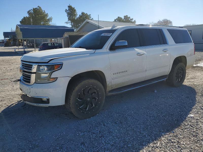 CHEVROLET SUBURBAN 2018 with VIN 1GNSCJKC5JR125349 - Photo from auction