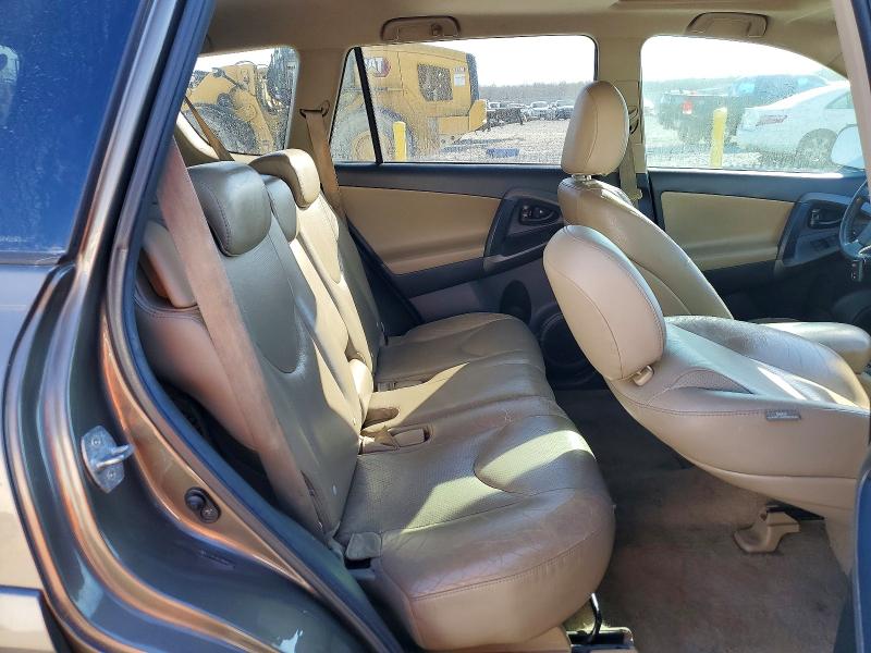 Снимка 11 от търг – 2011 TOYOTA RAV4 LIMIT с VIN 2T3YF4DV3BW064207