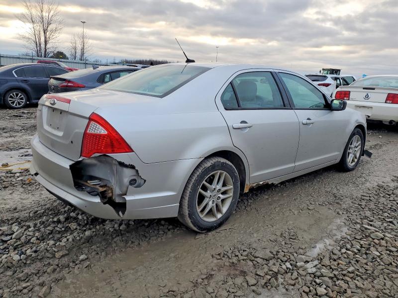 Photo 3 from auction – 2012 FORD FUSION S with VIN 3FAHP0GA5CR294664