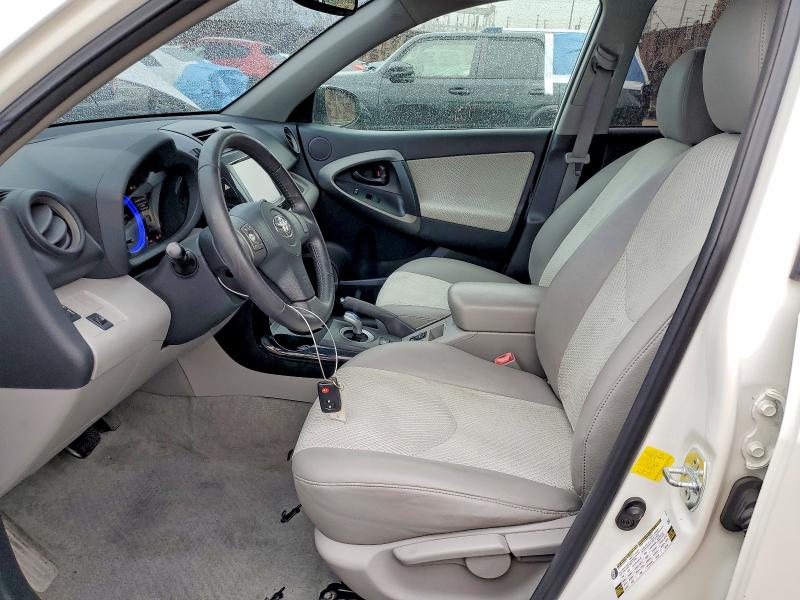 Photo 7 from auction – 2013 TOYOTA RAV4 EV with VIN 2T3YL4DV2DW001708