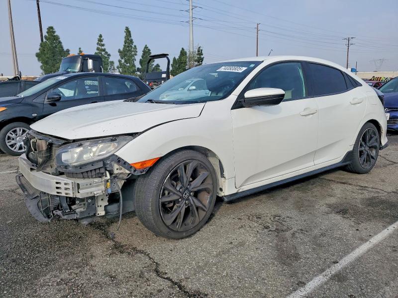 Photo 1 from auction – 2017 HONDA CIVIC SPOR with VIN SHHFK7H41HU427235